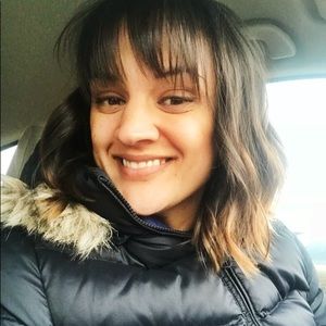 Meet your Posher, Laura